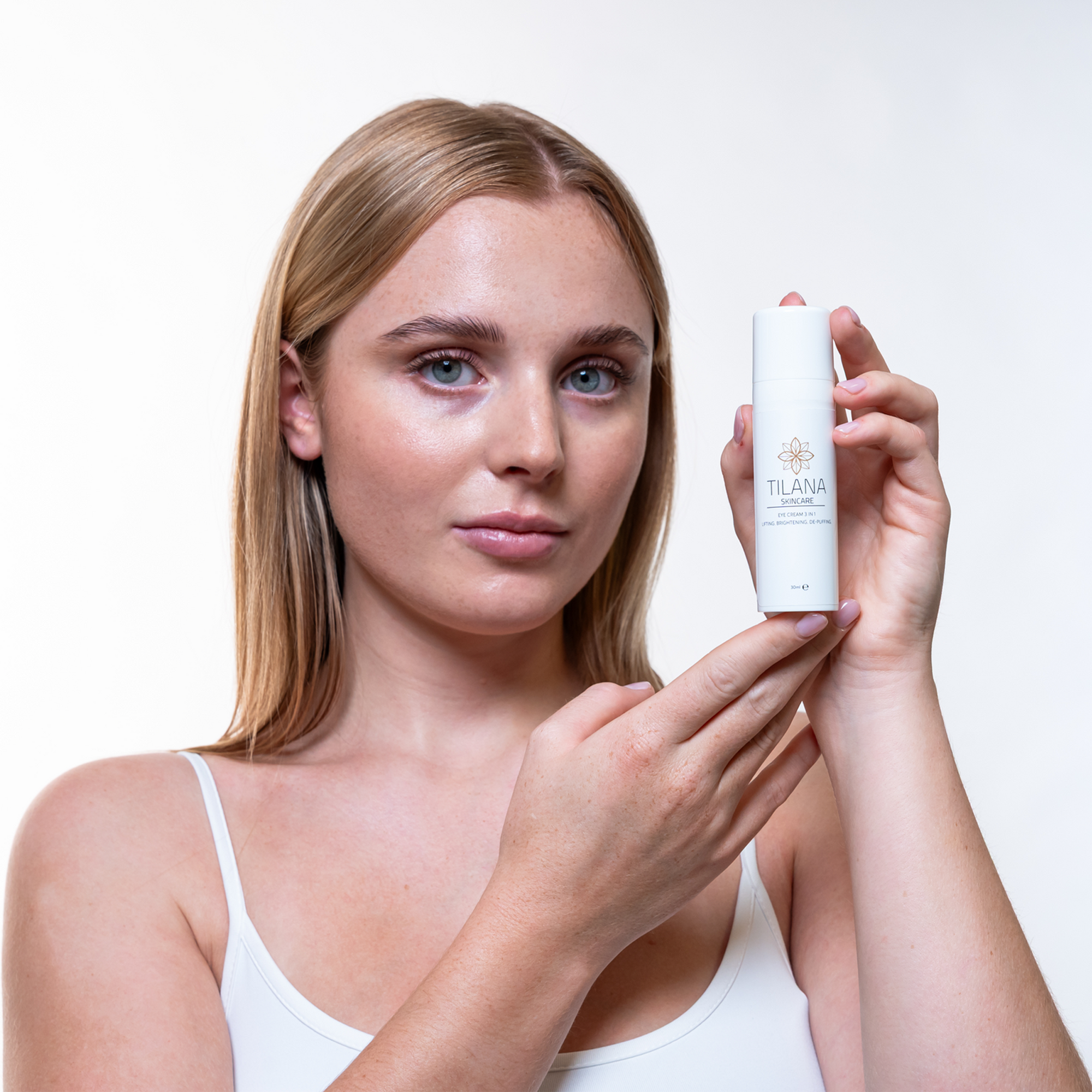 EYE CREME 3in1 LIFTING BRIGHTENING DE-PUFFING