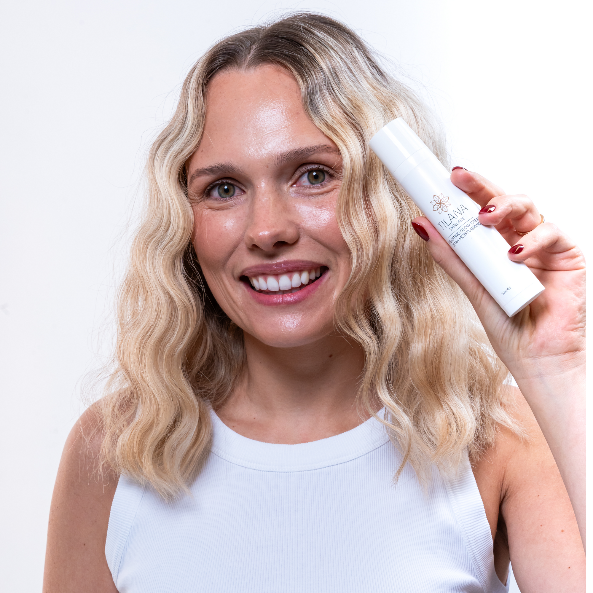 LUXURY HYDRATING GLOW ULTRA MOIST CREME